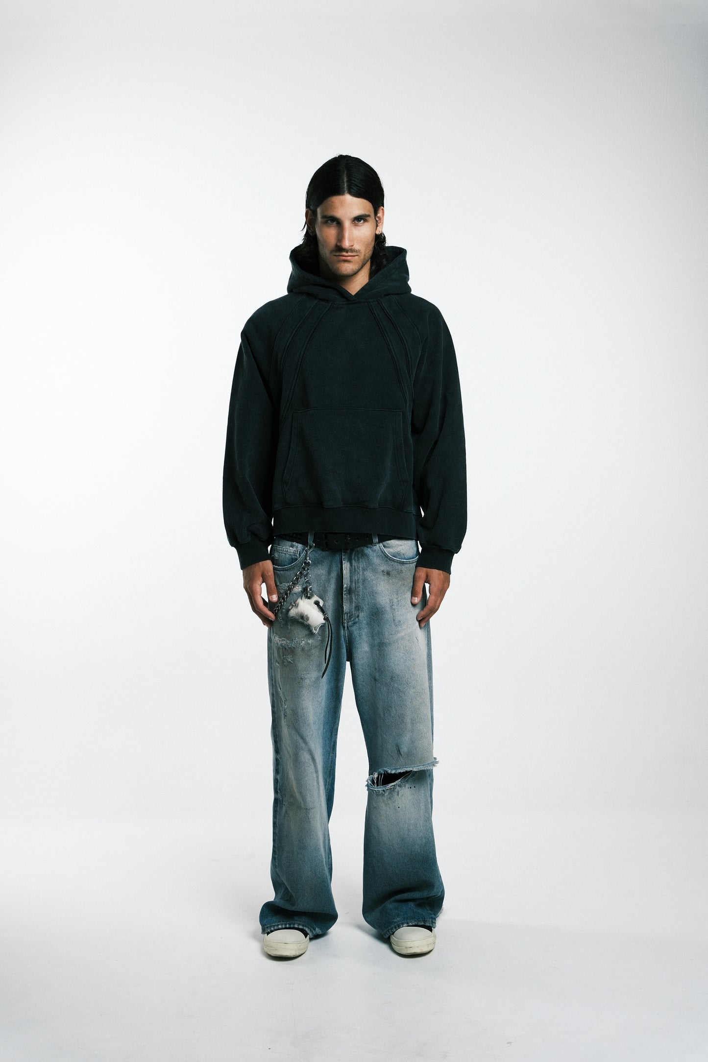DIVIDED SEAM HOODIE