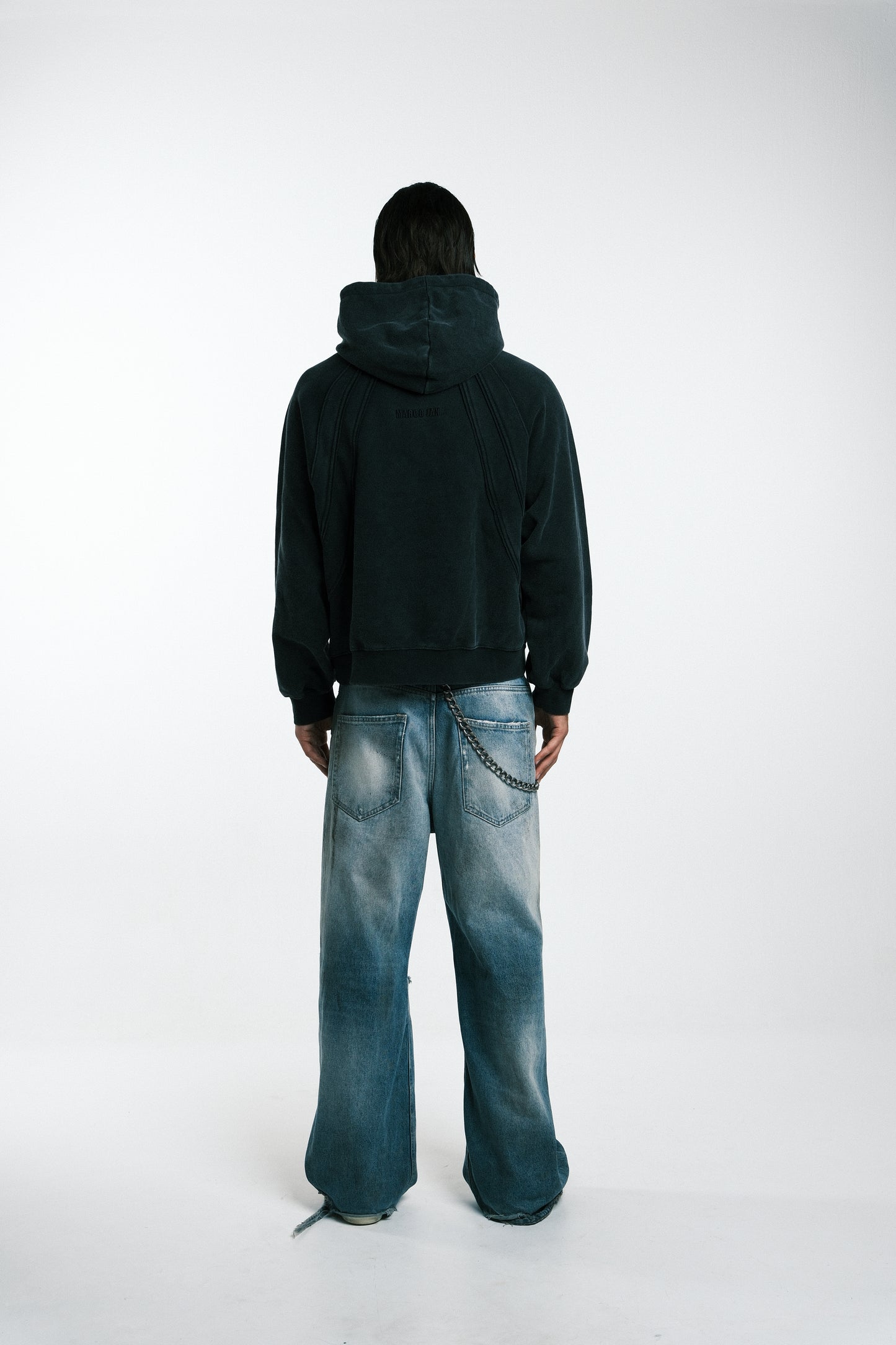 DIVIDED SEAM HOODIE